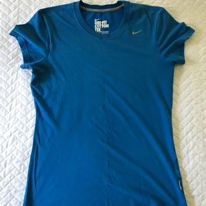 Nike DriFit Tee